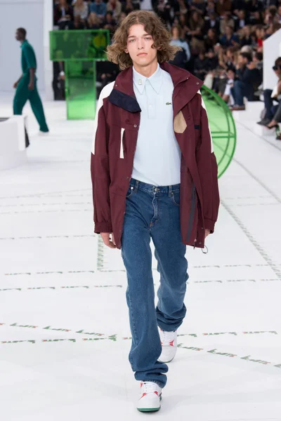 Look 43